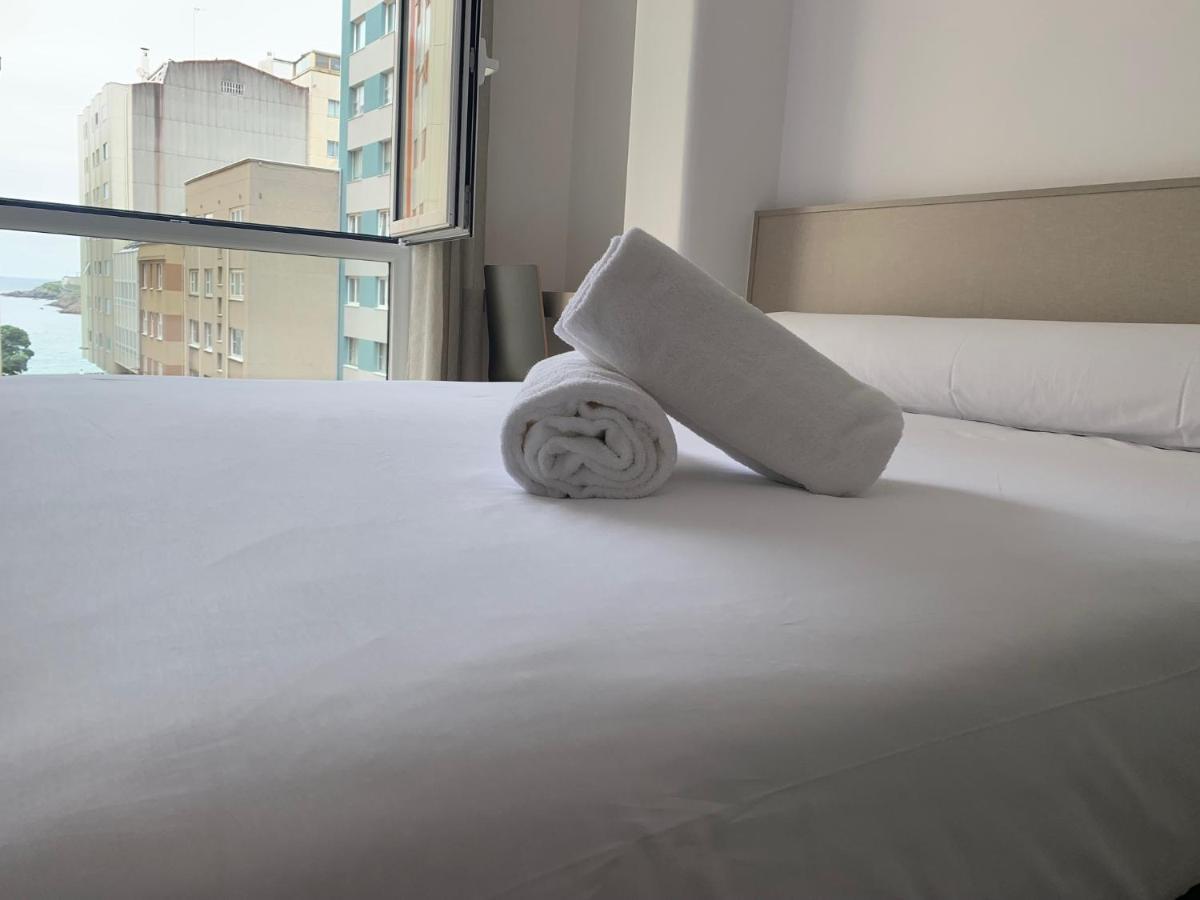 Oxford Suites Ciudad De La Coruna Exterior photo